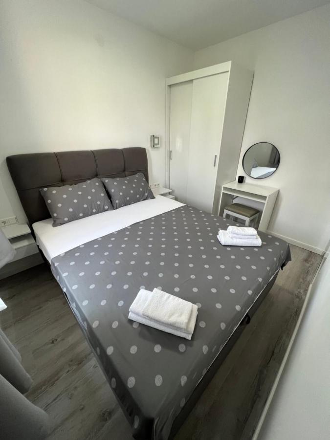 Apartment M&l